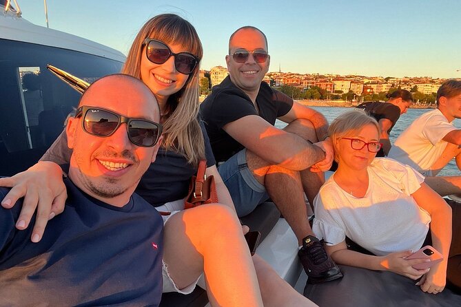 Sunset Cruise on Luxury Yacht with Transfers - Dolmabahçe Palace and the European shore