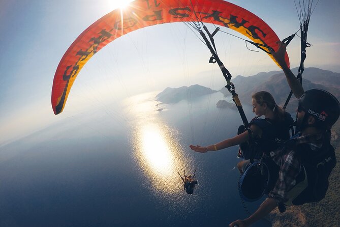 Tandem Paragliding Fethiye, Oludeniz - What to expect from Sky Sports pilots